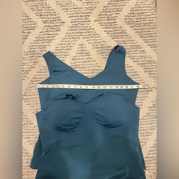Honeylove Liftwear Bundle of two Teal tanks - Picture 4 of 16